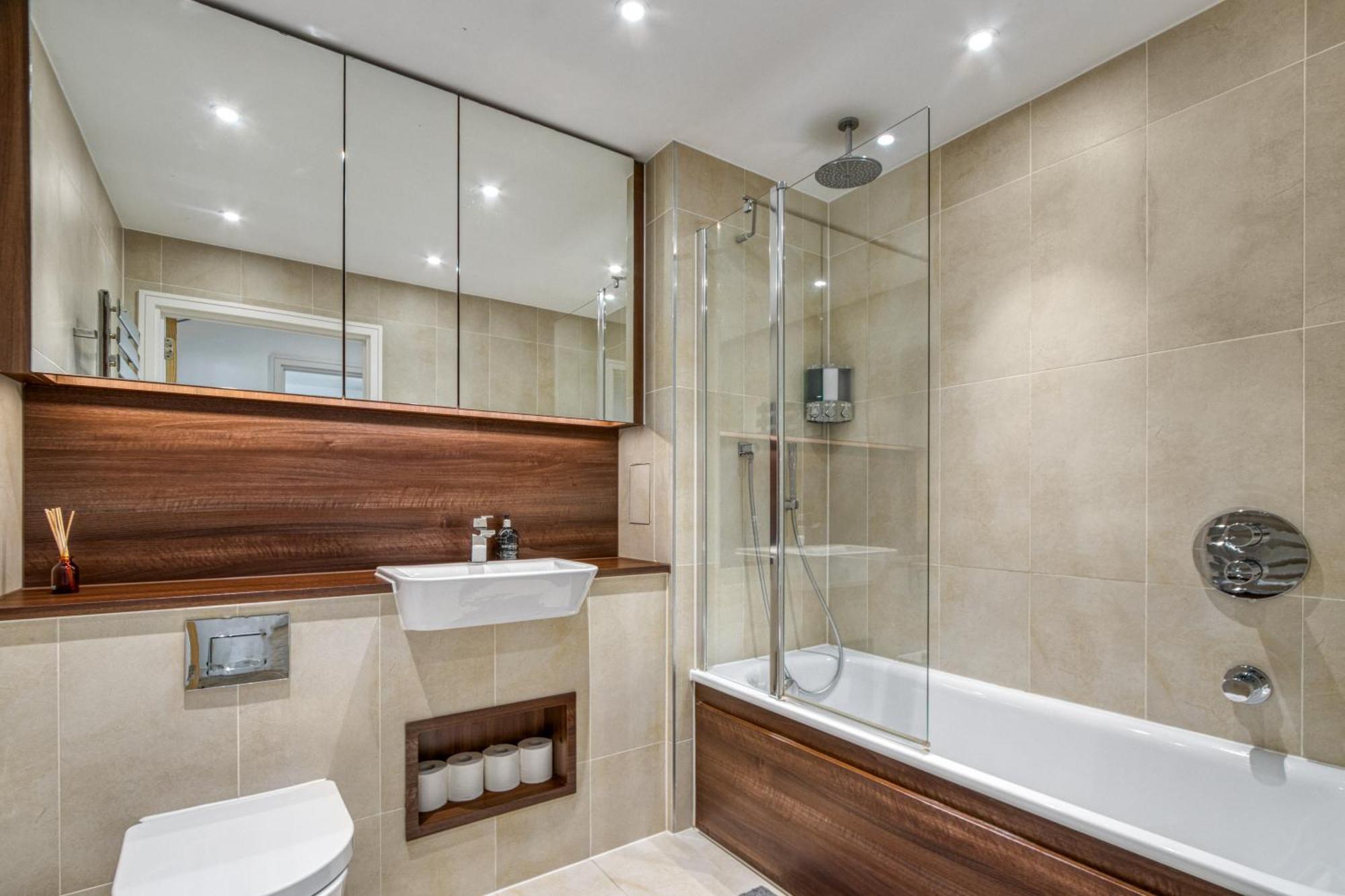 Stylish And Spacious- One Bed In Nine Elms Londres Exterior foto